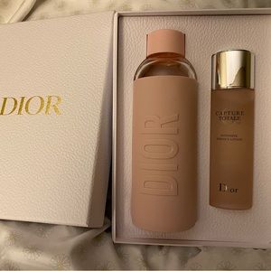 Dior glass water bottle set with free gift